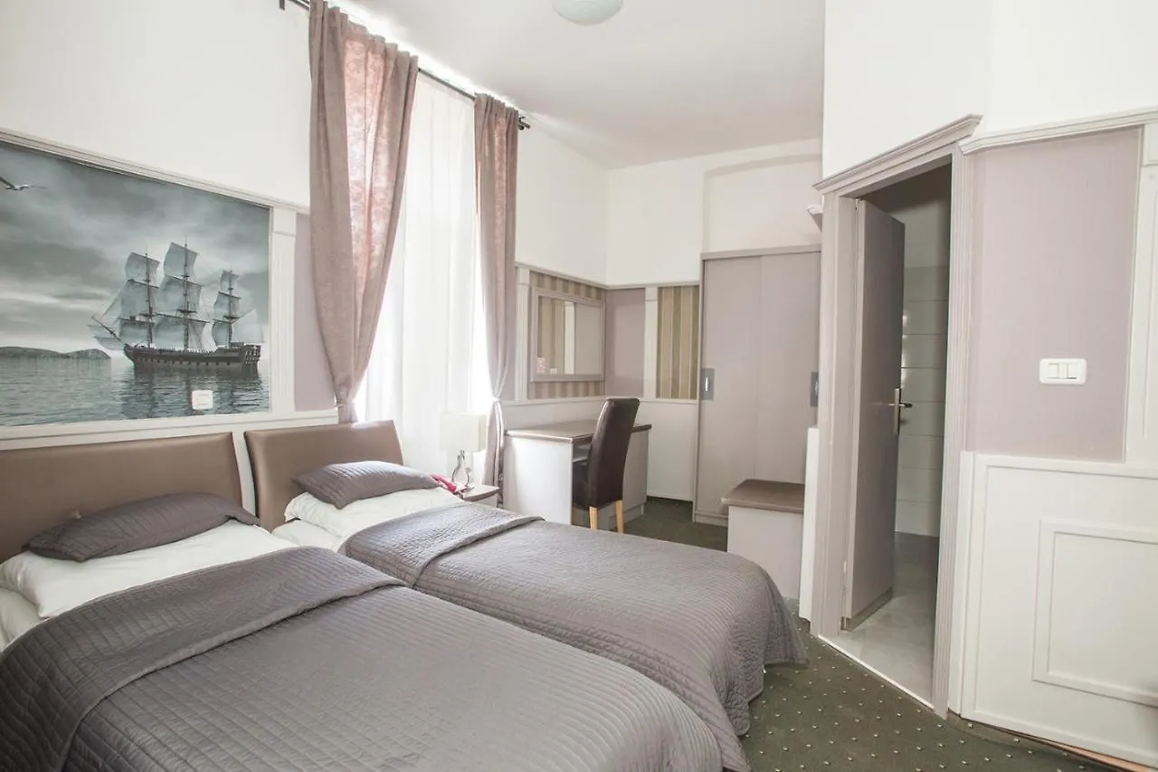 Hotel Galija Pula Croatie